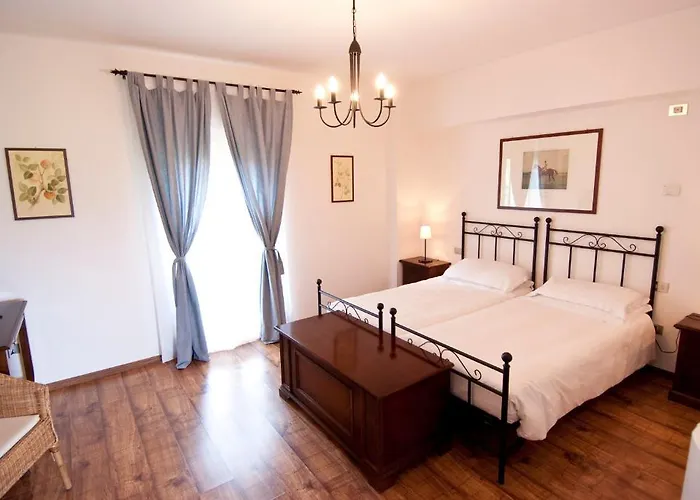 Agriturismo Irelli Фермерский дом Castellalto